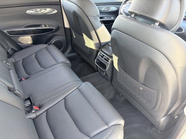Used 2025 Genesis GV70 2.5T AWD/4WD image 23