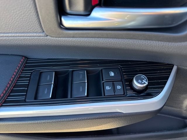 New 2026 Toyota Sienna XSE image 23