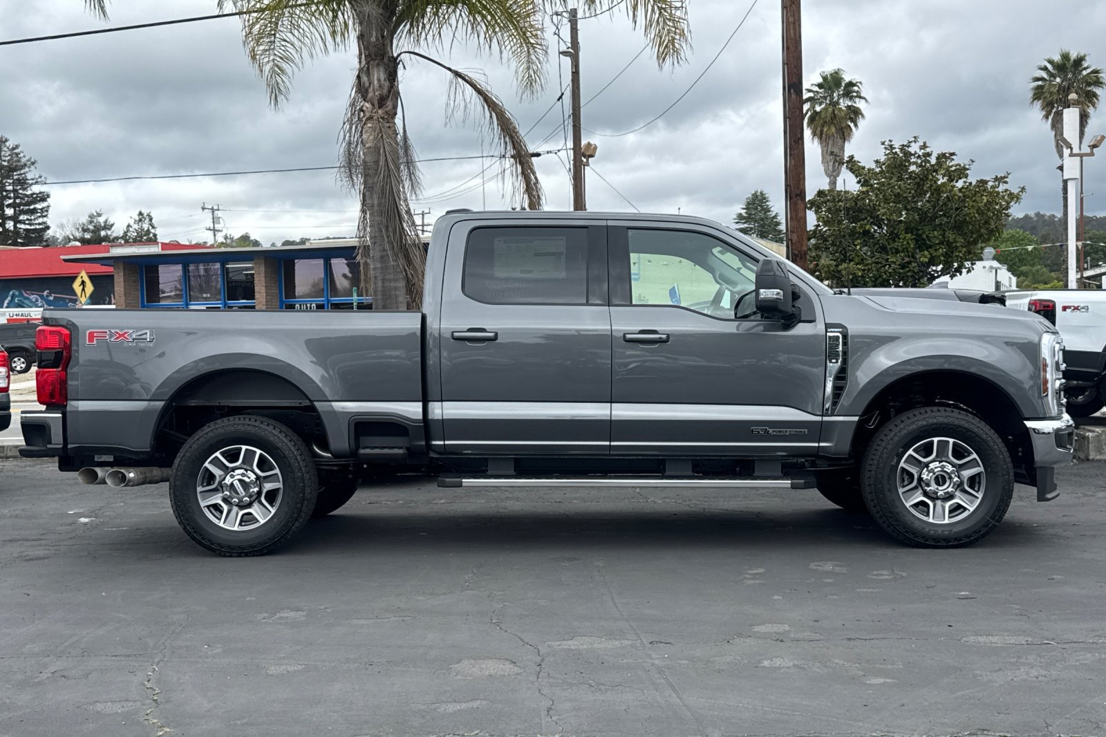 New 2026 Ford F250 Lariat w/ FX4 Off-Road Package AWD/4WD image 2