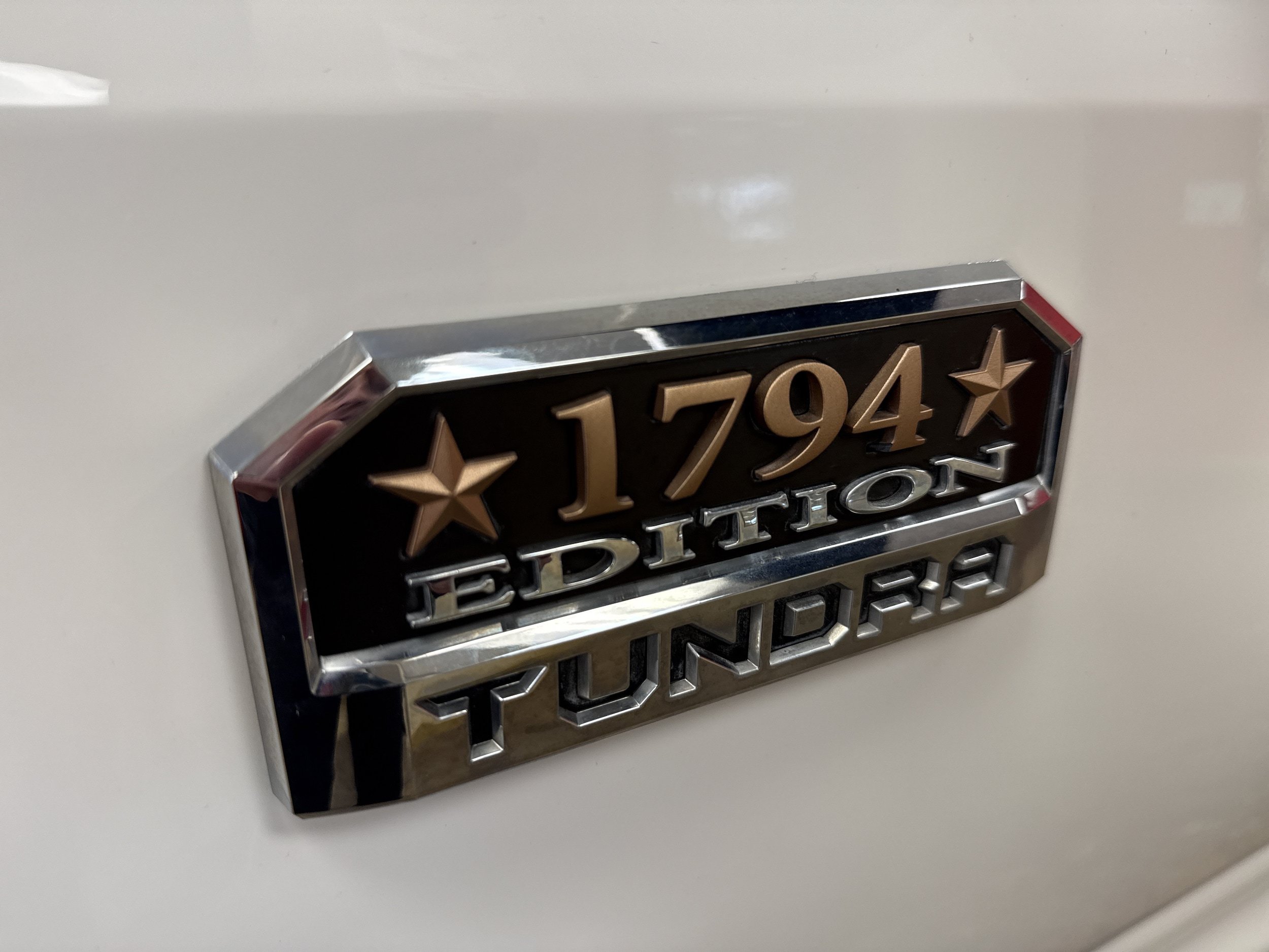 Used 2018 Toyota Tundra Platinum AWD/4WD image 5