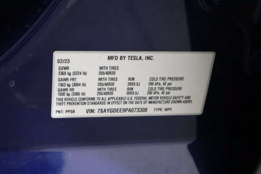 Used 2023 Tesla Model Y Long Range AWD/4WD image 40
