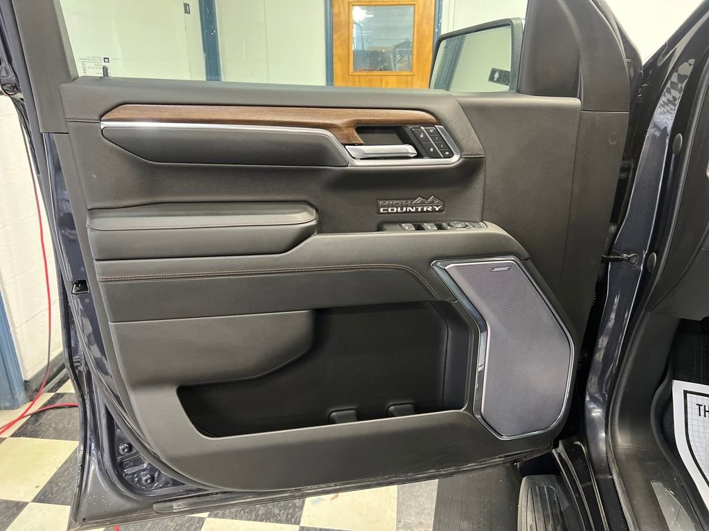 Used 2023 Chevrolet Silverado 1500 High Country w/ High Country Premium Package image 39