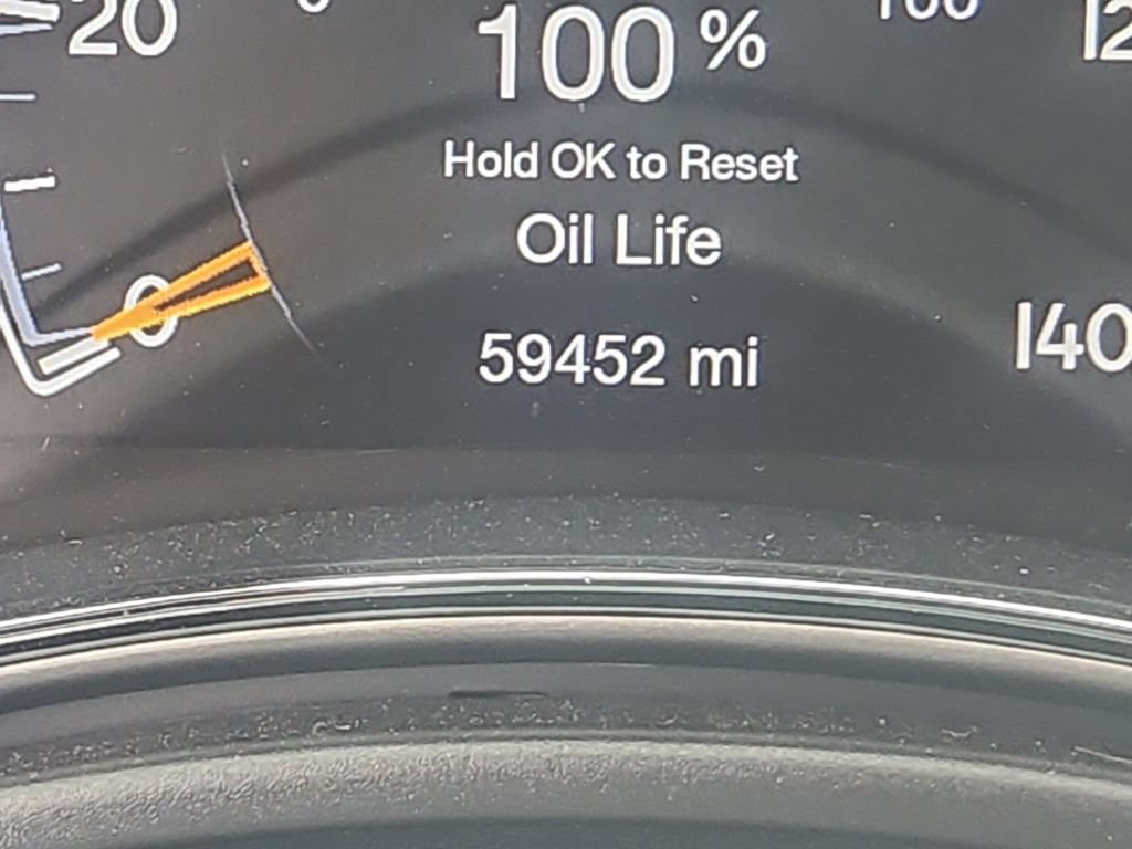Used 2020 Jeep Grand Cherokee Altitude AWD/4WD image 17