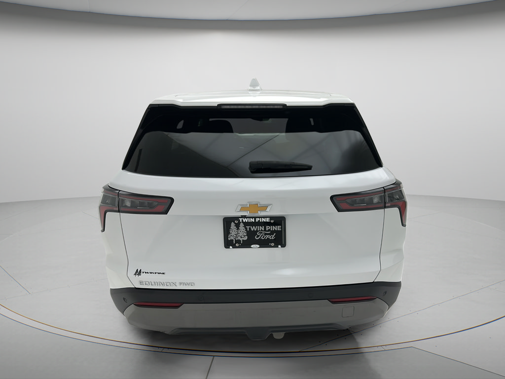 Used 2025 Chevrolet Equinox LT AWD/4WD image 7