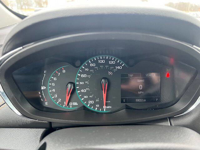 Used 2020 Chevrolet Trax LS w/ Tint and Cruise Package image 13