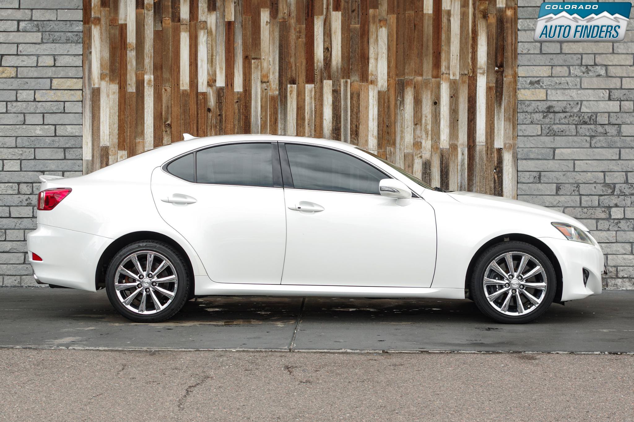Used 2011 Lexus IS 350 AWD w/ Preferred Accessory Package image 8
