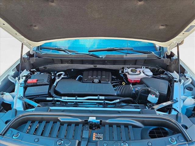 New 2026 Chevrolet Silverado 1500 Custom w/ Turbomax Blackout Package image 17