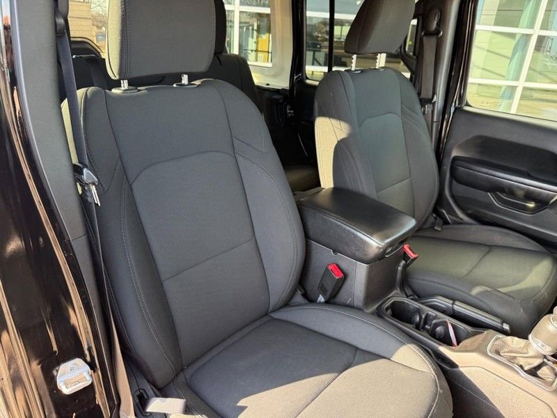 Used 2019 Jeep Wrangler Unlimited Sport S image 11