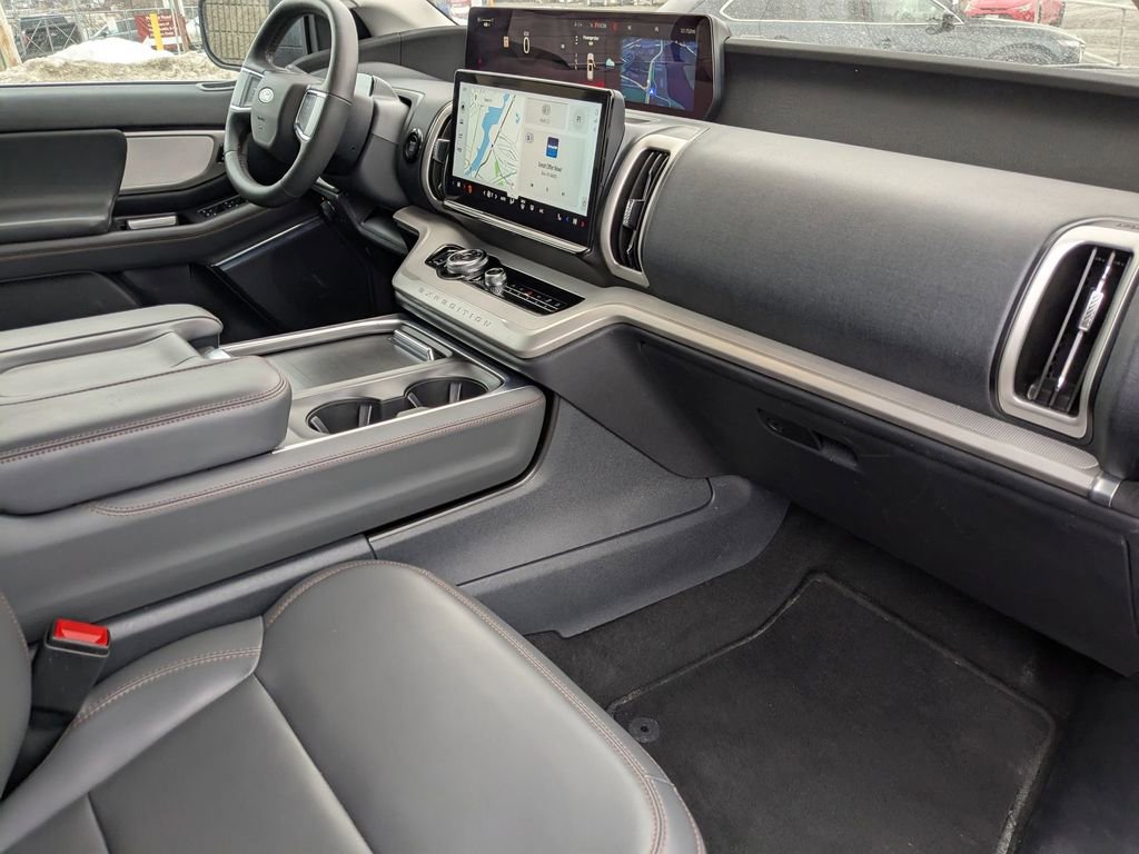 Used 2025 Ford Expedition Max Active image 43