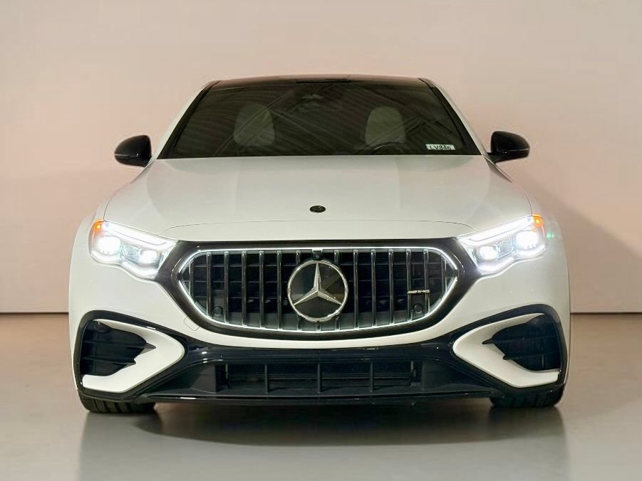 Used 2025 Mercedes-Benz E 53 AMG e 4MATIC Sedan image 7