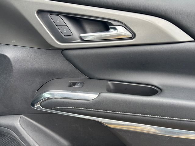Used 2024 Chevrolet Traverse LS image 18