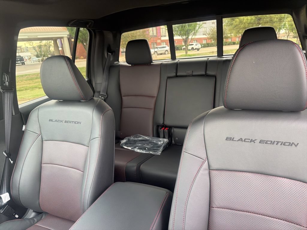 New 2026 Honda Ridgeline Black Edition image 16