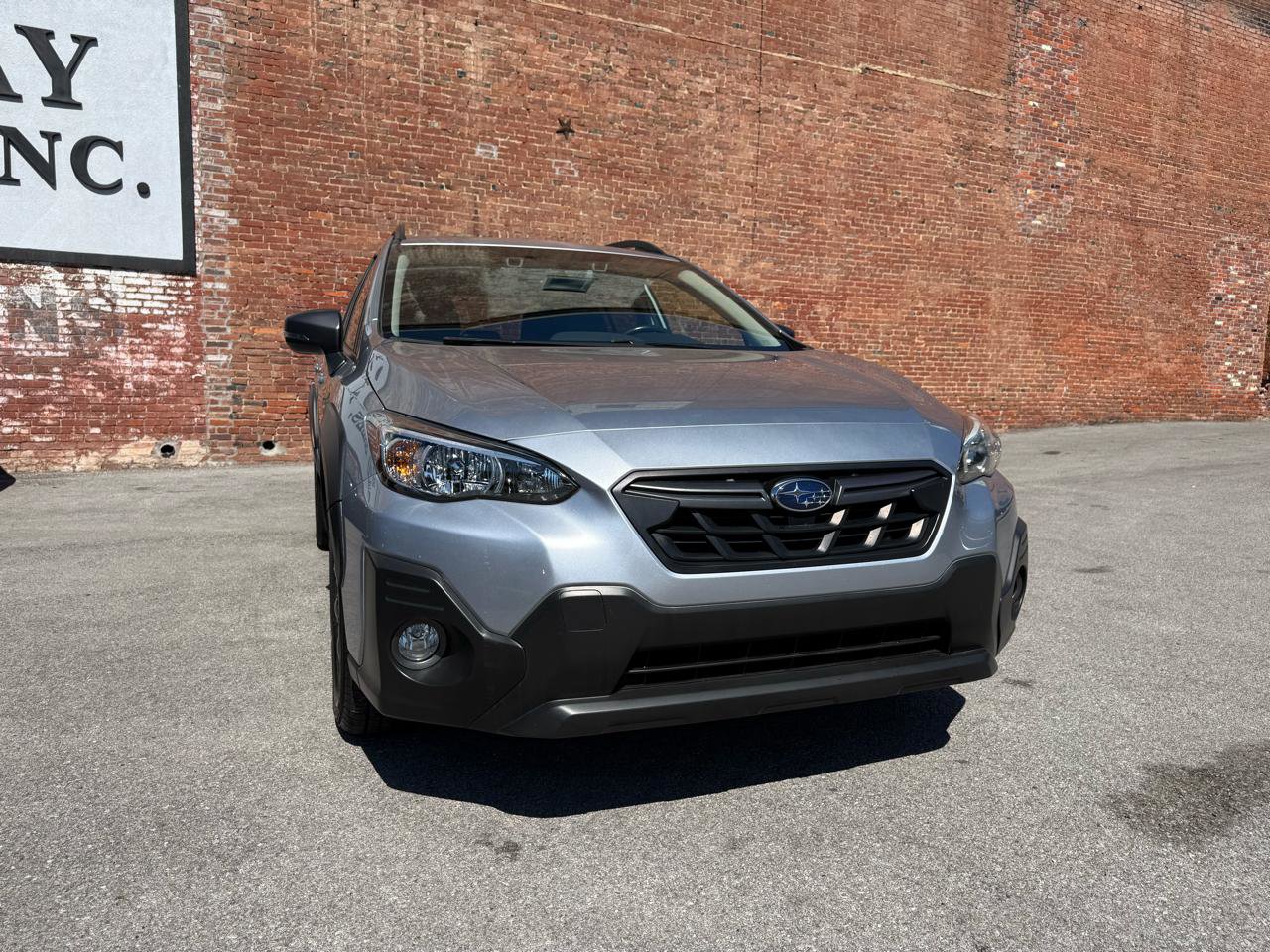 Used 2021 Subaru Crosstrek 2.5i Sport w/ Moonroof Package AWD/4WD image 2