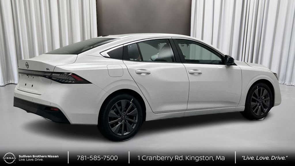 New 2026 Nissan Sentra SL w/ Floor Mat Package FWD image 5