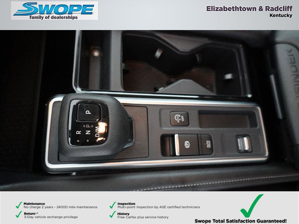 Used 2025 Nissan Pathfinder SV image 23