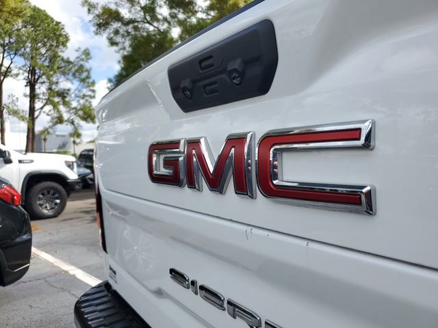 Used 2025 GMC Sierra 2500 SLT w/ SLT Premium Package image 6