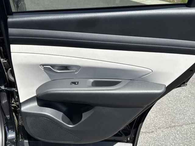 New 2026 Hyundai Tucson SEL FWD image 18
