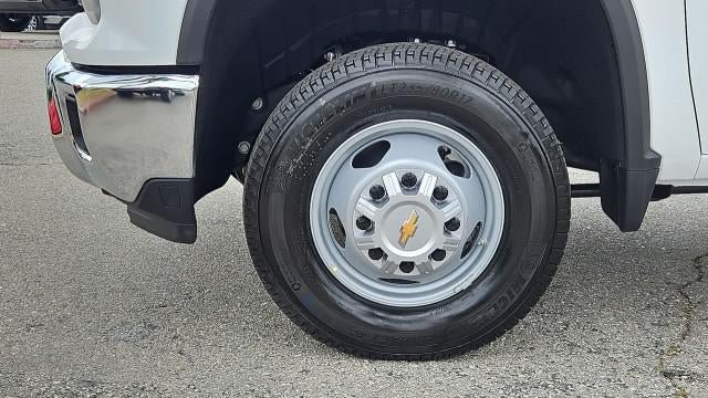 New 2026 Chevrolet Silverado 3500 W/T w/ Snow Plow Prep Package AWD/4WD image 28