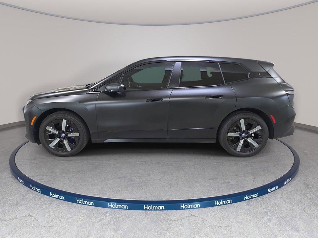 Certified 2023 BMW iX xDrive50 w/ Sport Package AWD/4WD image 11
