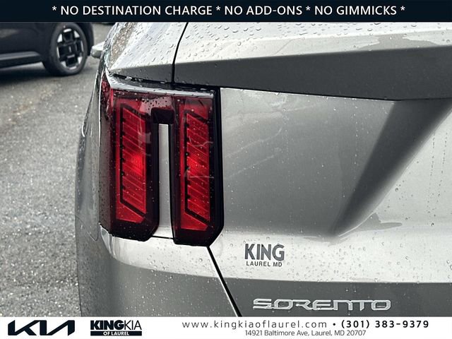 Used 2025 Kia Sorento EX image 29