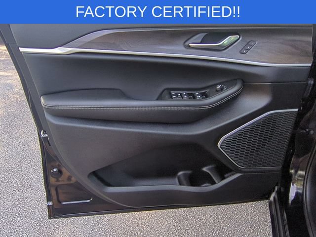 Certified 2026 Jeep Grand Cherokee Limited AWD/4WD image 12