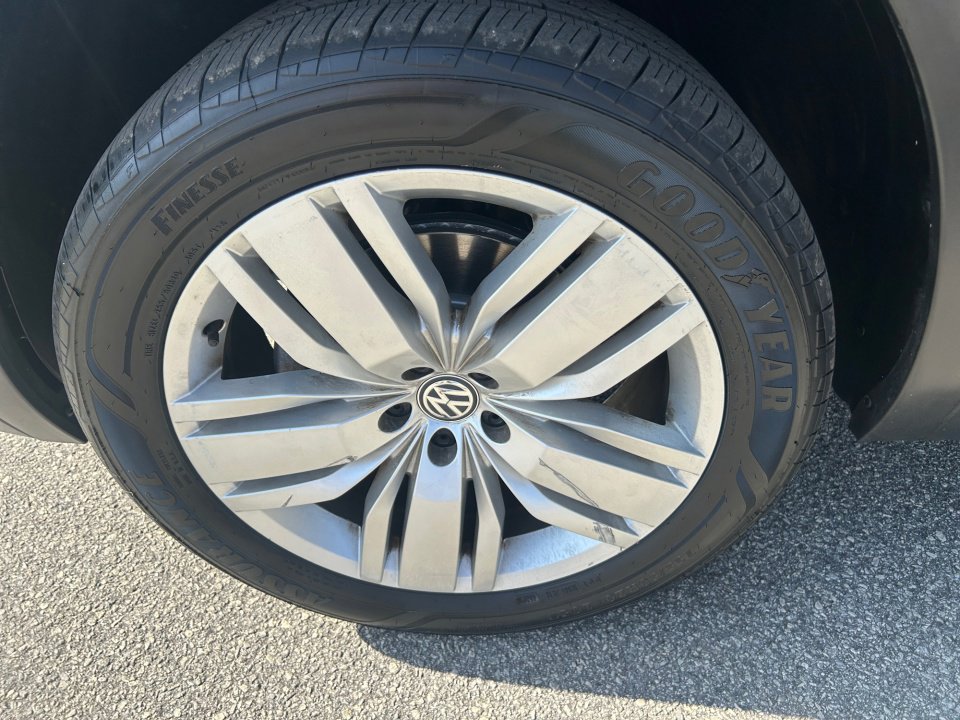 Used 2019 Volkswagen Atlas SEL image 27