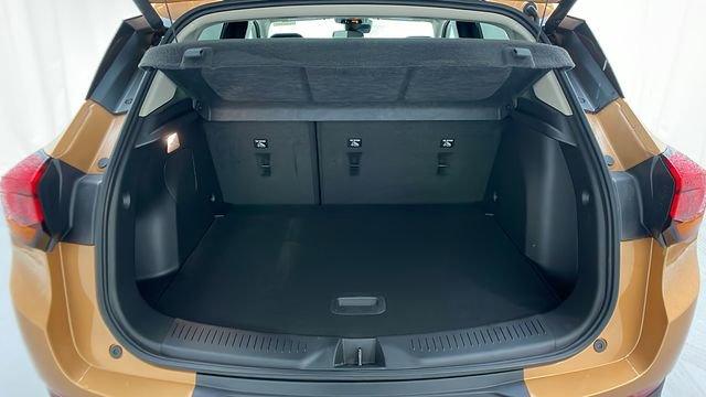 Certified 2024 Buick Encore GX Preferred w/ Comfort Package image 35