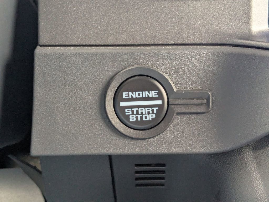 Used 2025 Ford Bronco Big Bend image 24