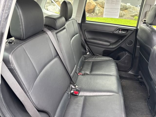 Used 2017 Subaru Forester 2.5i Limited AWD/4WD image 12