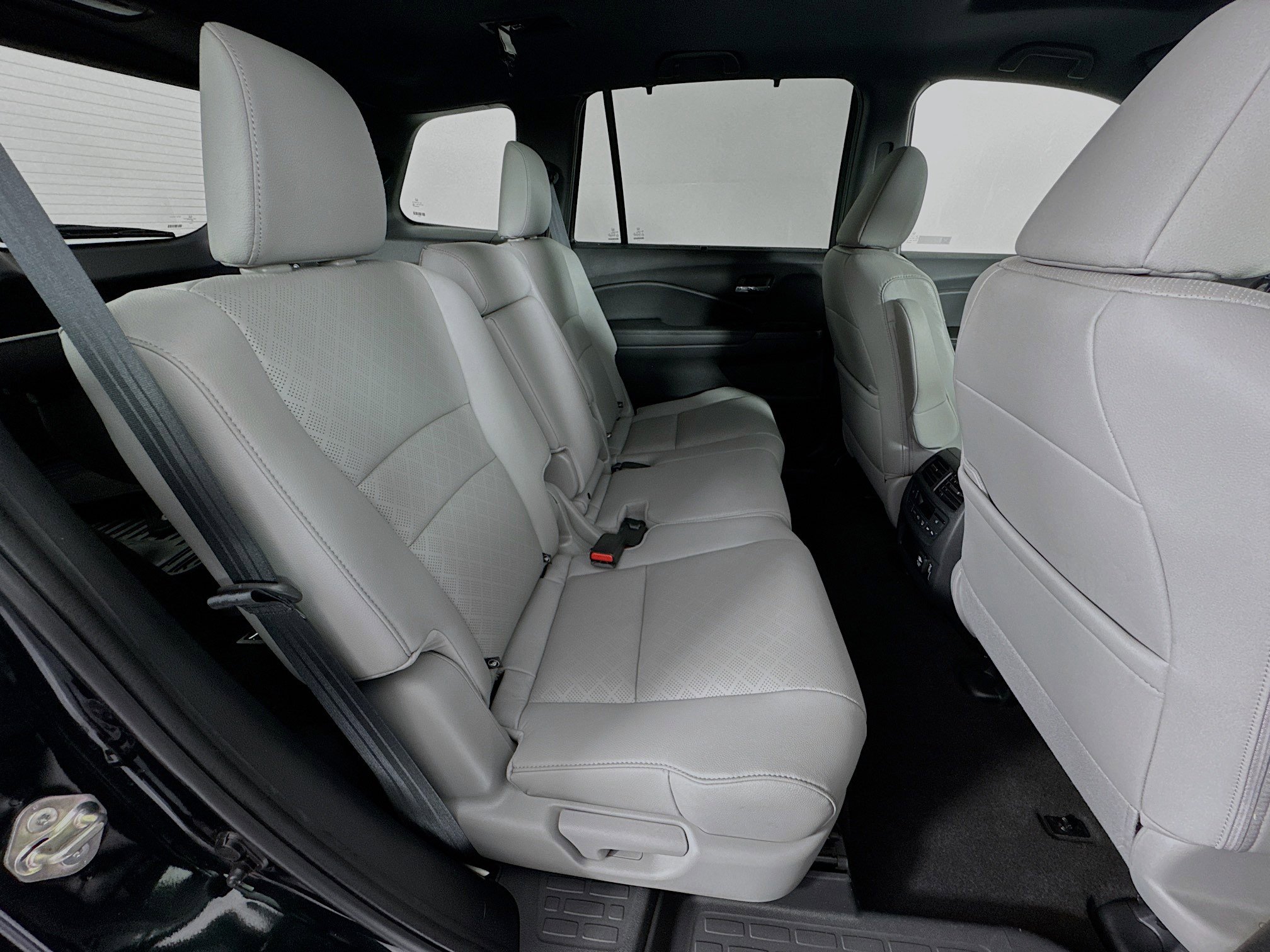 Certified 2019 Honda Passport Touring image 28