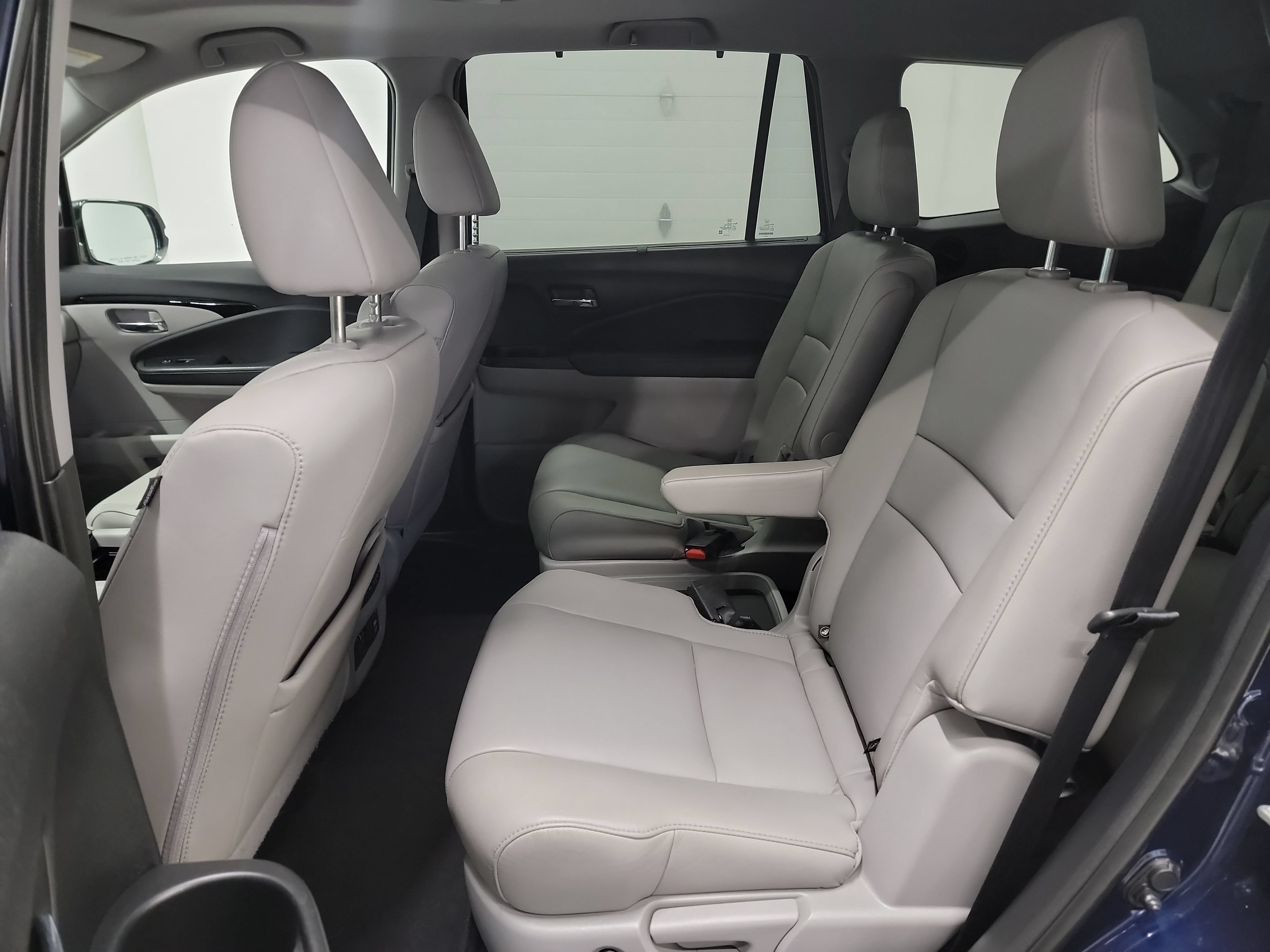 Used 2019 Honda Pilot Touring image 27