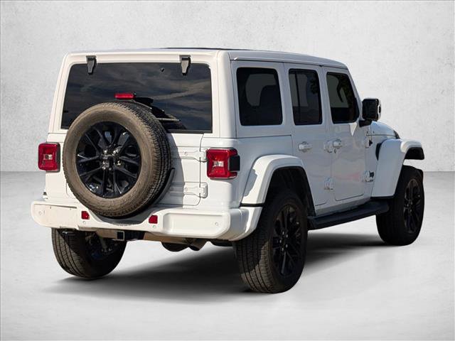 Used 2021 Jeep Wrangler Unlimited Sahara image 5