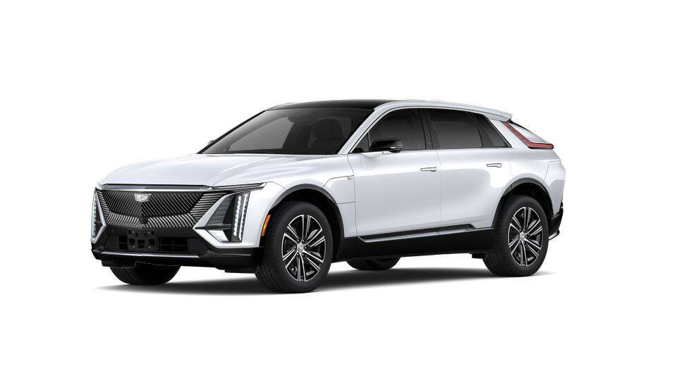 New 2027 Cadillac Lyriq Luxury w/ LPO, Floor Liner Package AWD/4WD image 6