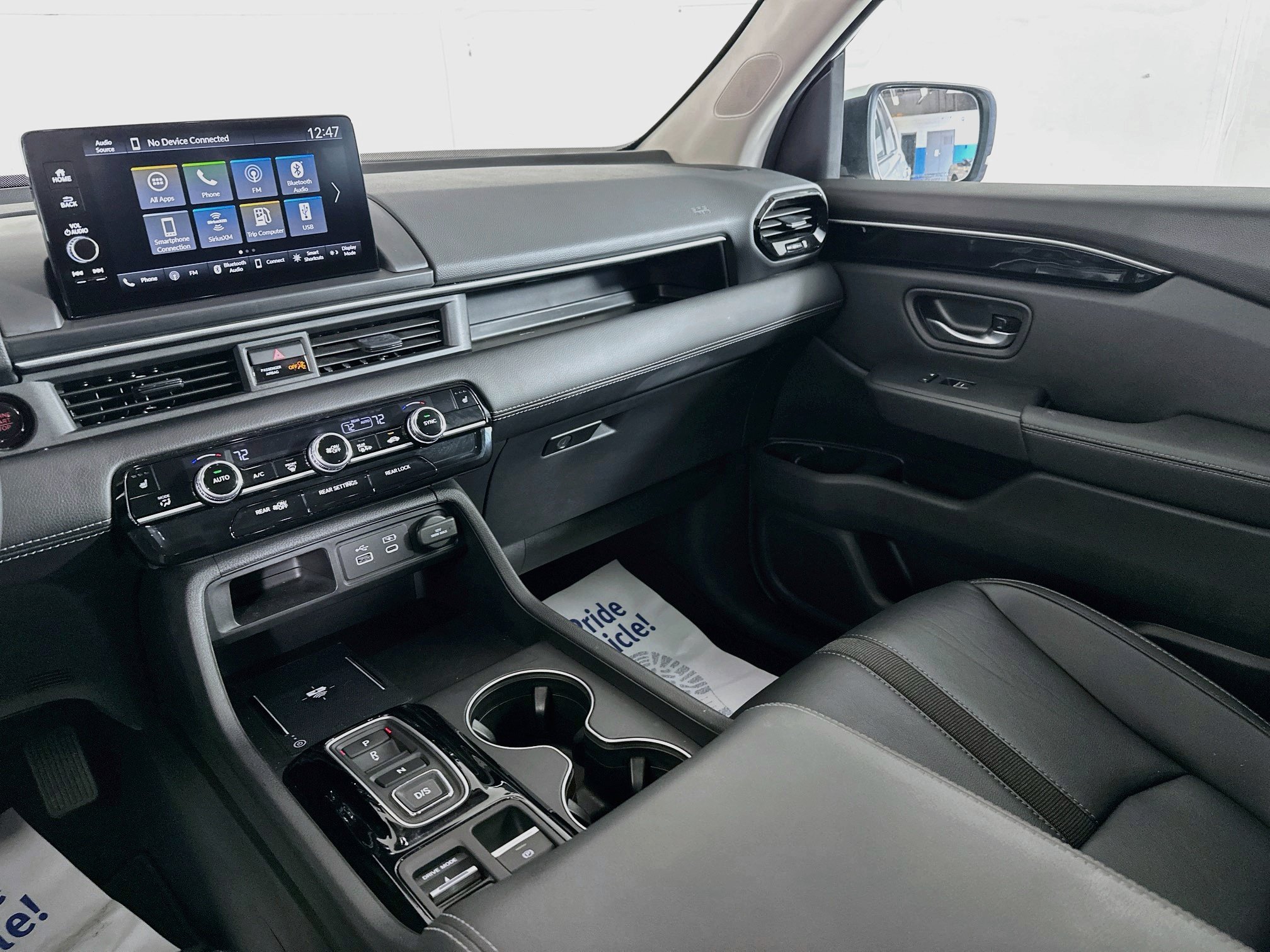 Used 2025 Honda Pilot EX-L image 21