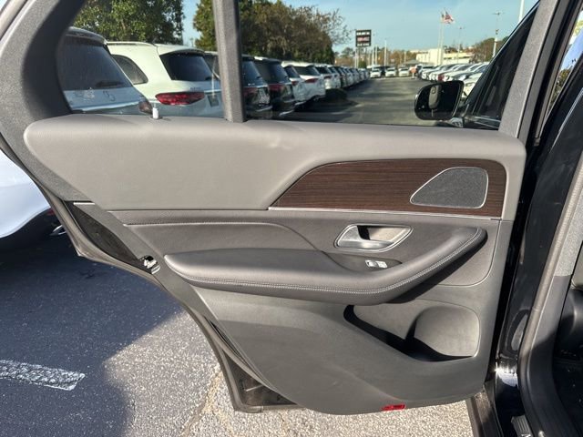 Used 2025 Mercedes-Benz GLE 350 4MATIC image 24