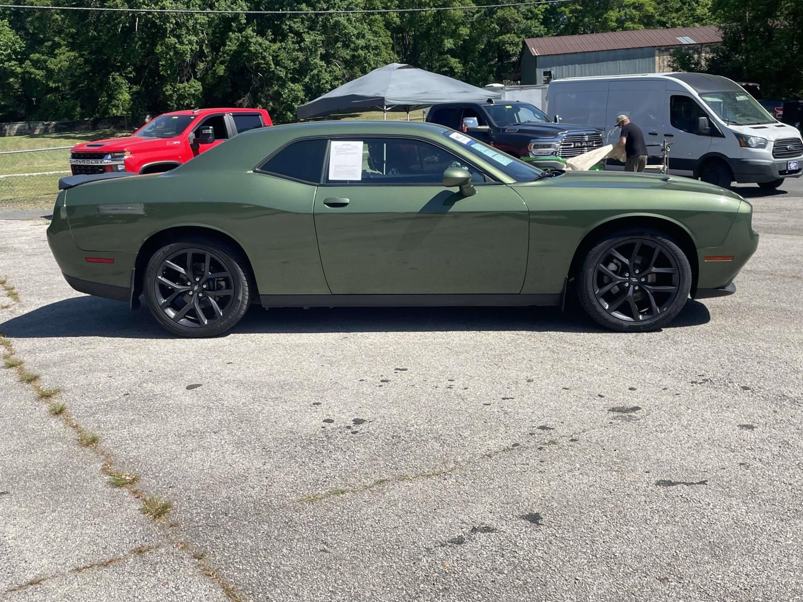 Used 2021 Dodge Challenger SXT w/ Blacktop Package RWD image 2