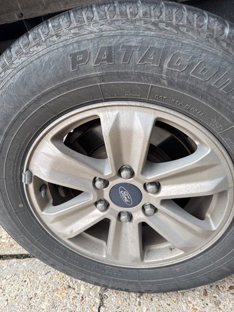 Used 2016 Ford F150 XL w/ Equipment Group 101A Mid RWD image 25