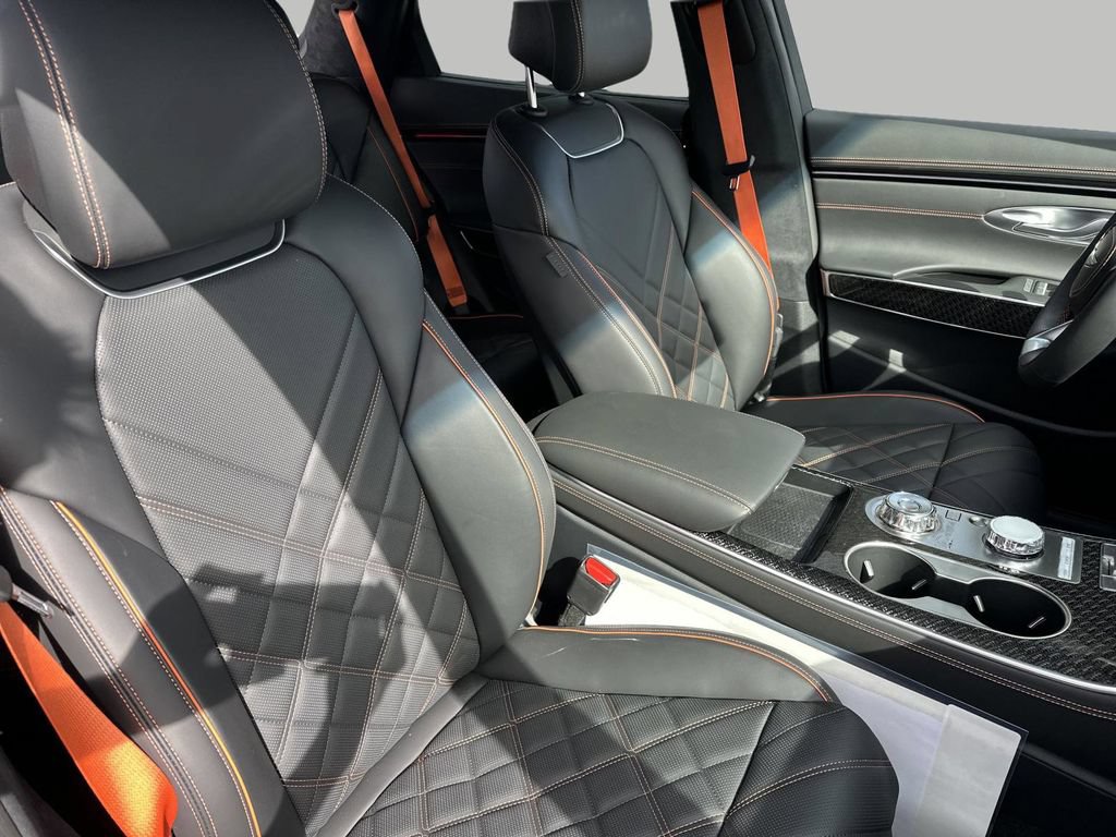 New 2026 Genesis GV70 3.5T Sport Prestige AWD/4WD image 38