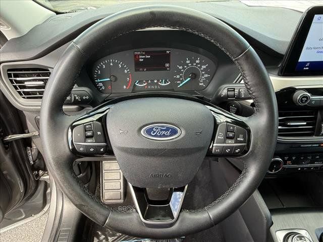 Used 2022 Ford Escape SEL AWD/4WD image 13