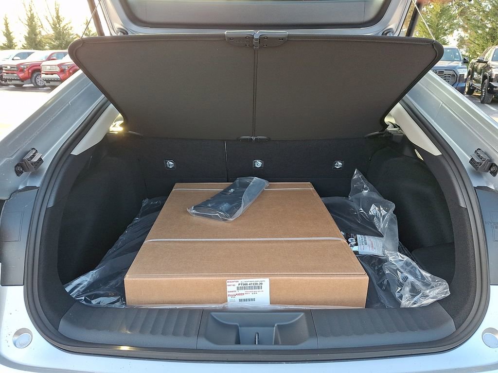 New 2026 Toyota Prius XLE image 20