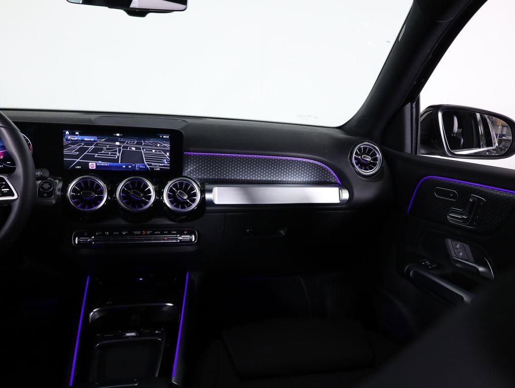 Certified 2025 Mercedes-Benz GLB 250 4MATIC image 52