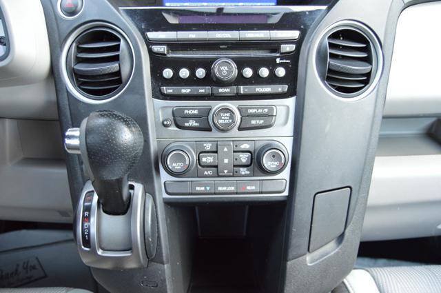 Used 2014 Honda Pilot EX image 24