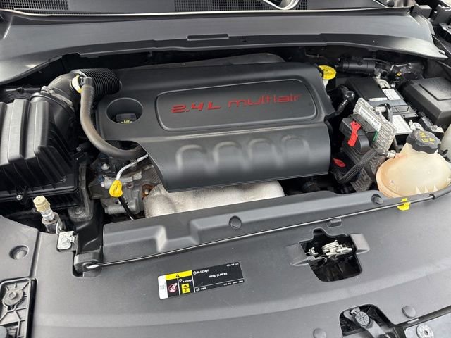 Used 2022 Jeep Compass Limited image 25