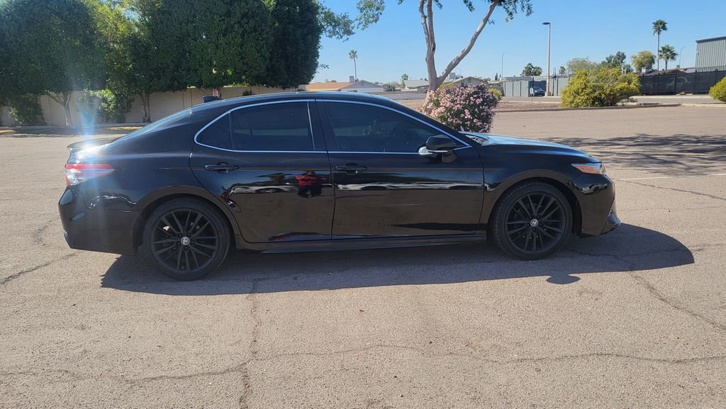Used 2019 Toyota Camry XSE FWD image 10