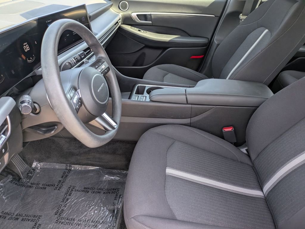 Used 2025 Hyundai Sonata SEL FWD image 23