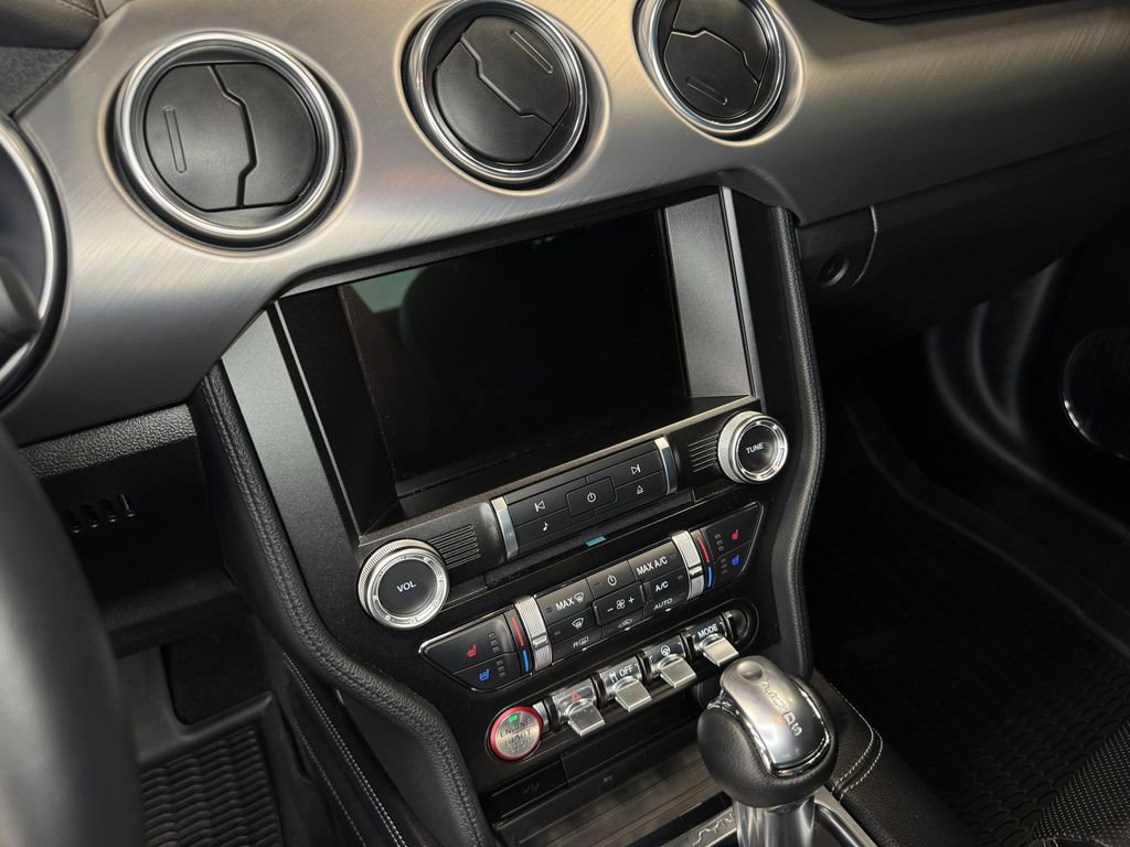Used 2022 Ford Mustang GT Premium w/ Equipment Group 401A RWD image 18