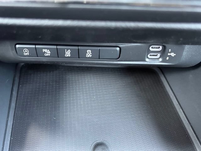 New 2026 Dodge Charger R/T w/ Driver Convenience Group AWD/4WD image 24