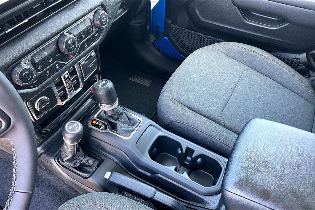 New 2026 Jeep Wrangler Unlimited Sport AWD/4WD image 11