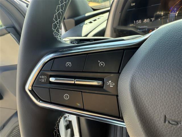 New 2026 Chevrolet Traverse LT image 17