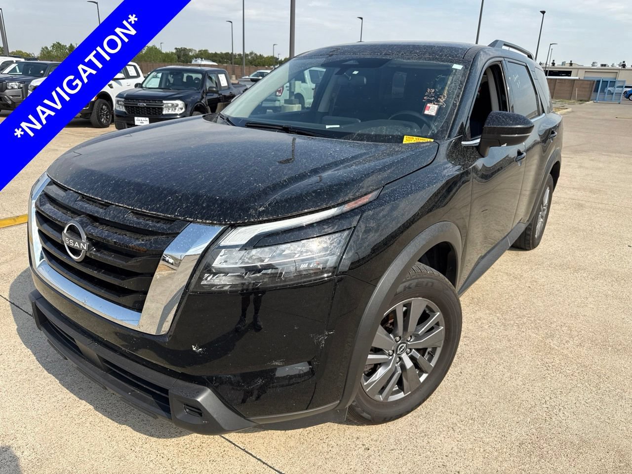 Used 2025 Nissan Pathfinder SV AWD/4WD image 1